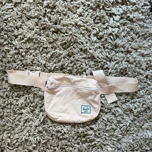 2 hercshal belt bags